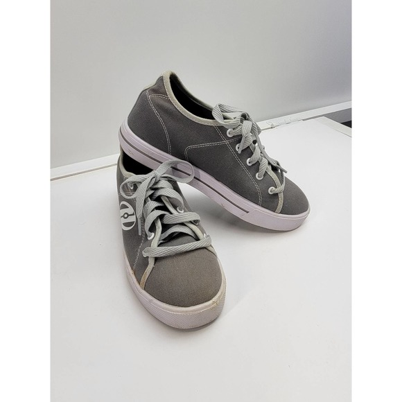 Heelys Grey and White Canvas top shoes size 6 - Picture 1 of 7